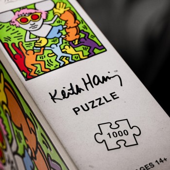 Keith Haring dėlionė 1000 detalių Theory11